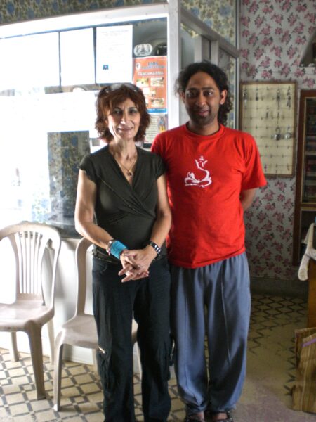 יוגי ואני, בהשרם על גדות הגאנגס, לקסמן ג׳ולה, רישיקש