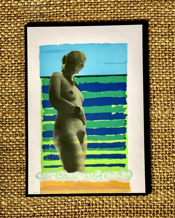 "A Certain Smile". Miami Beach
